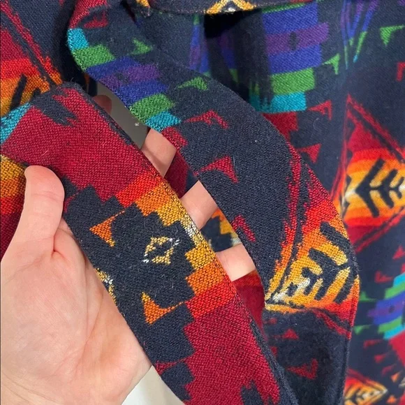 Pendleton Long Wool Jacket Shawl Collar Robe in Chief Joseph Aztec Design - Picture 15 of 16